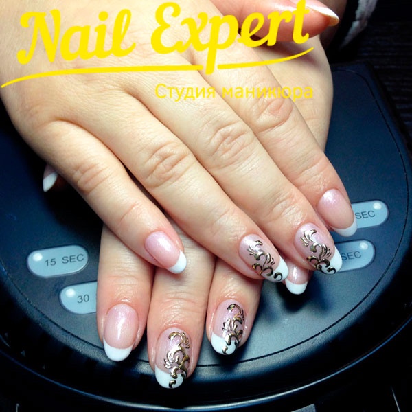 Литье на ногтях в студии Nail Expert